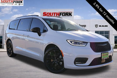 2026 Chrysler Pacifica